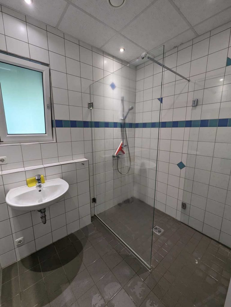 Dusche